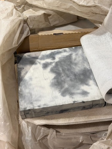 Riven grey marbled - riven,