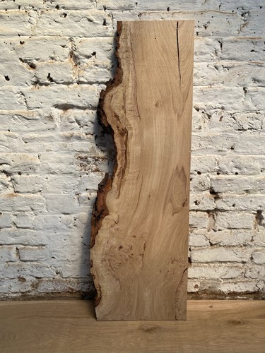 Waney edge live - edge, oak